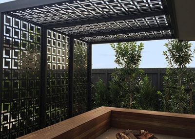 Outdoor Lattice Privacy Screen